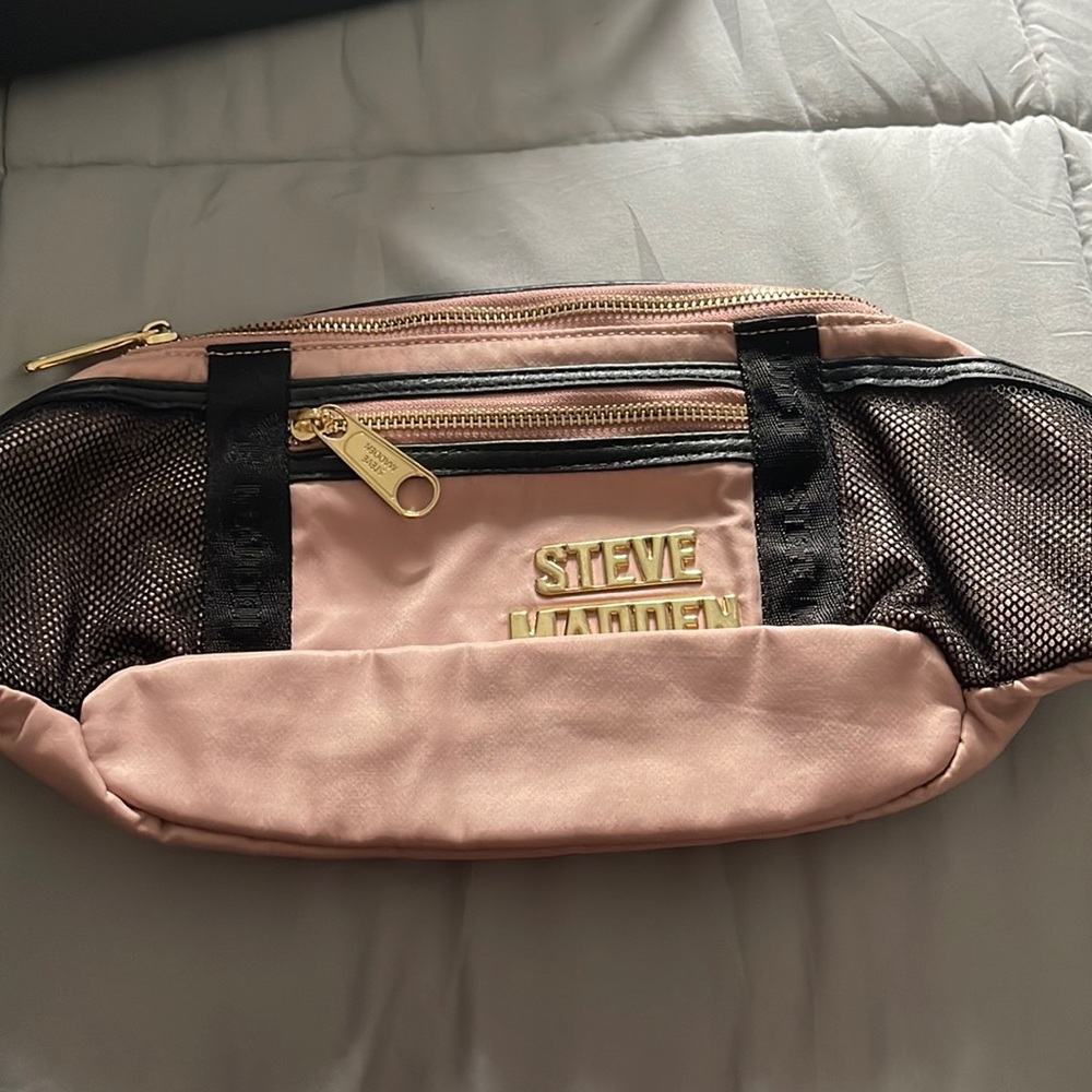 Steve Madden pink and gold Fanny pack
